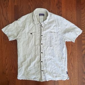 Patagonia button up shirt size L men